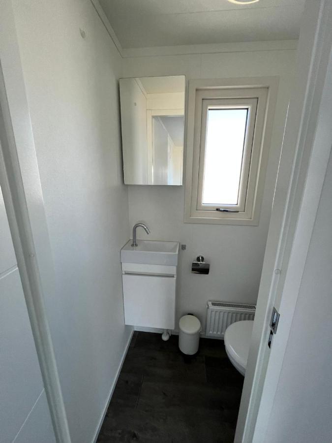 Op Gezellige Familiecamping Bij Zee Chalet Kamperland