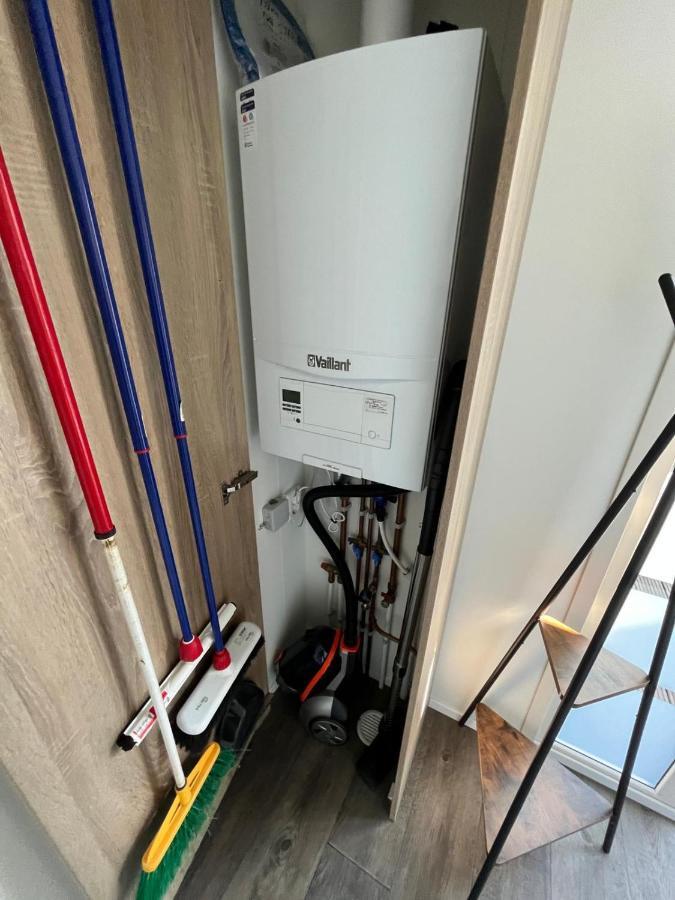 Op Gezellige Familiecamping Bij Zee Chalet